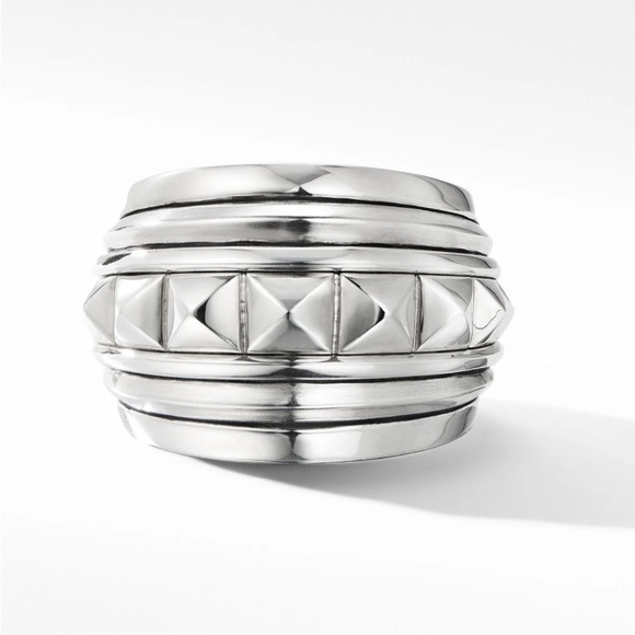 EUC David Yurman Renaissance Pyramid Ring 8.5 - Picture 4 of 10